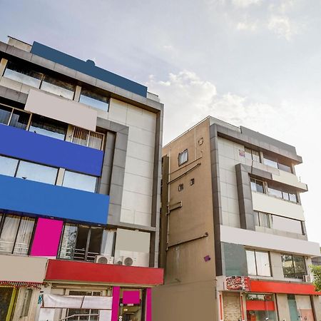 מלון Naroda Capital O Maple View מראה חיצוני תמונה