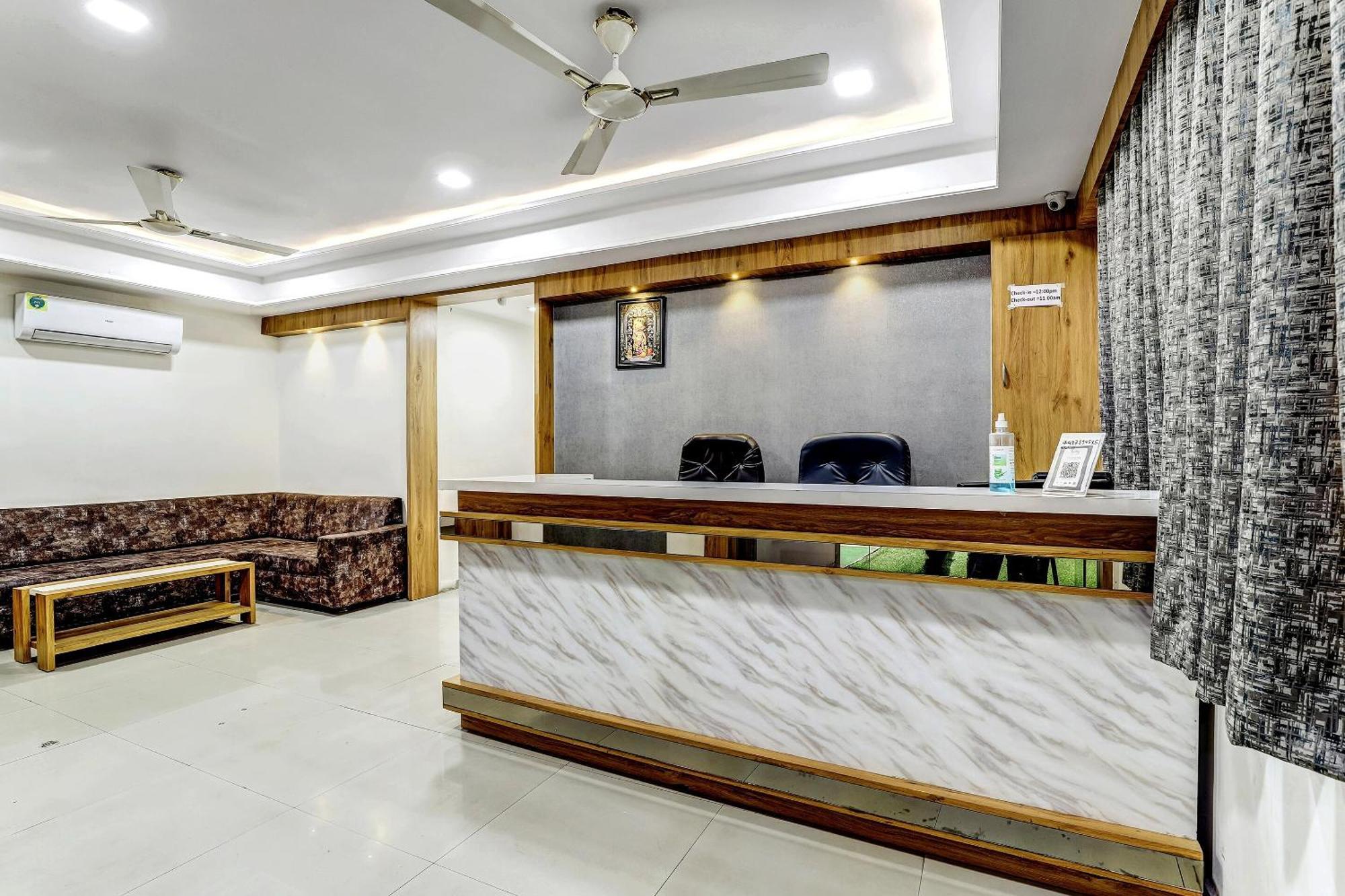 מלון Naroda Capital O Maple View מראה חיצוני תמונה