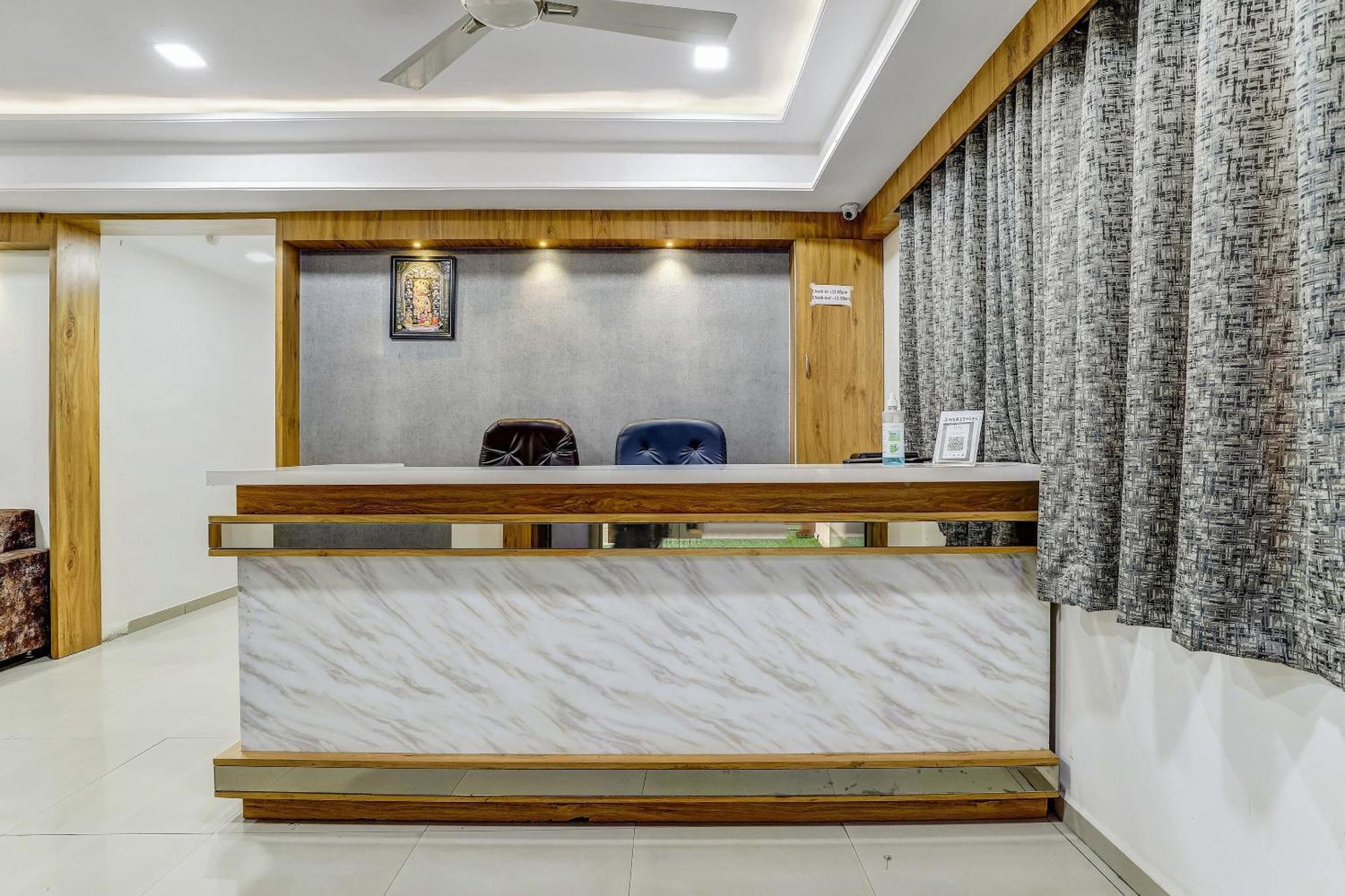 מלון Naroda Capital O Maple View מראה חיצוני תמונה